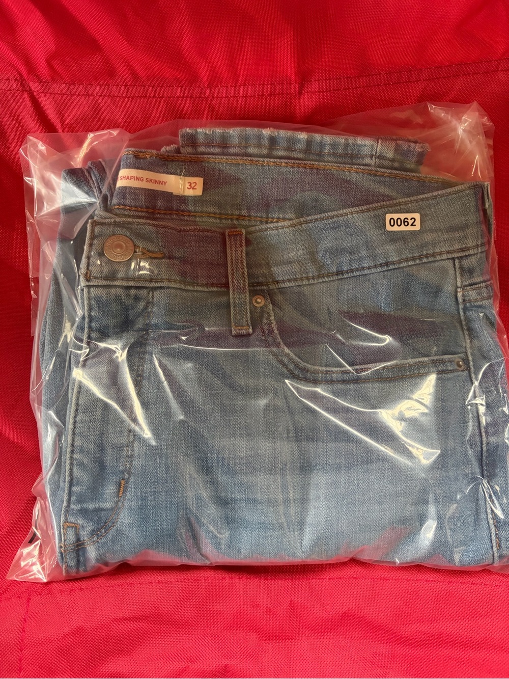 Levi's 311 Women's Shaping Skinny Jeans Light Blue Wash - Picture 10 of 10